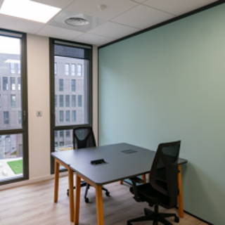 Bureau privé 9 m² 2 postes Coworking Rue de l'Épine Villeneuve-d'Ascq 59650 - photo 1